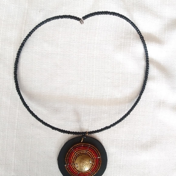 African Handmade Necklace - Picture 3 of 7